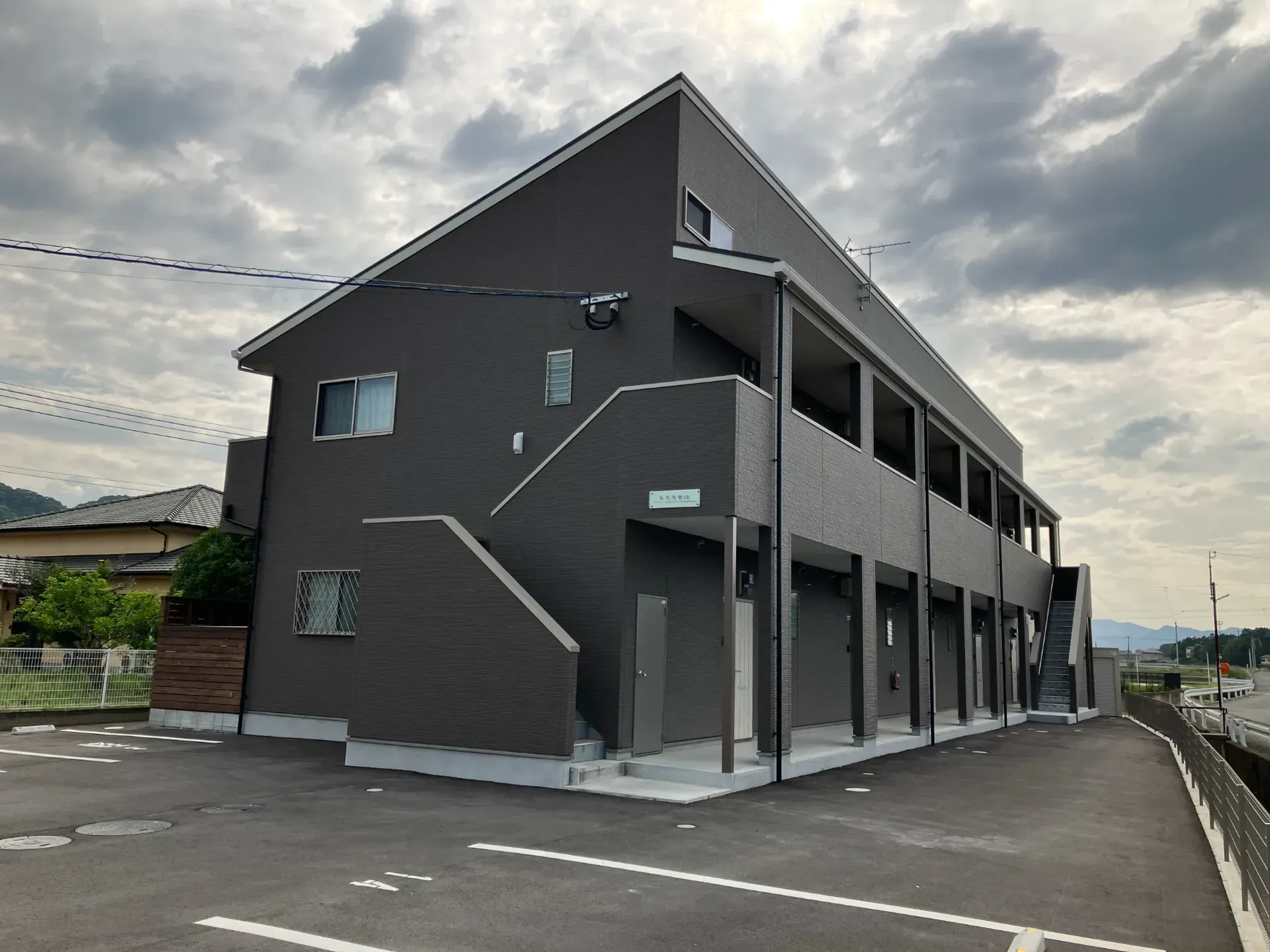 トラス平山